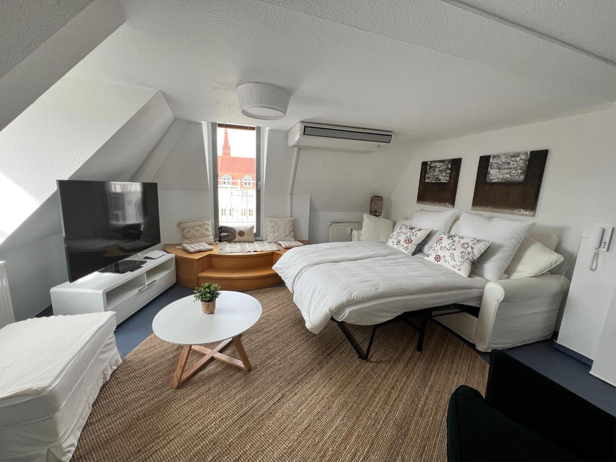 City Apartement Im Herzen Der Stadt Würzburg Eksteriør billede