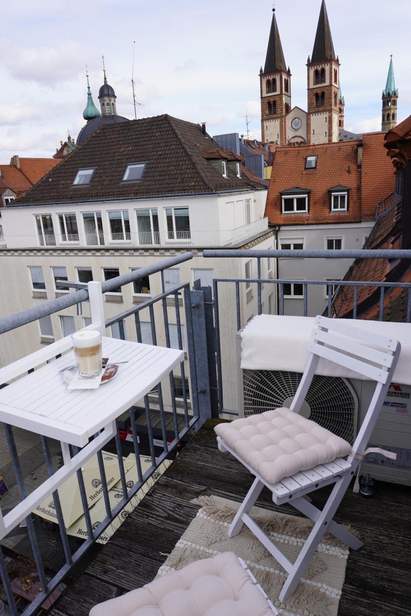 City Apartement Im Herzen Der Stadt Würzburg Eksteriør billede